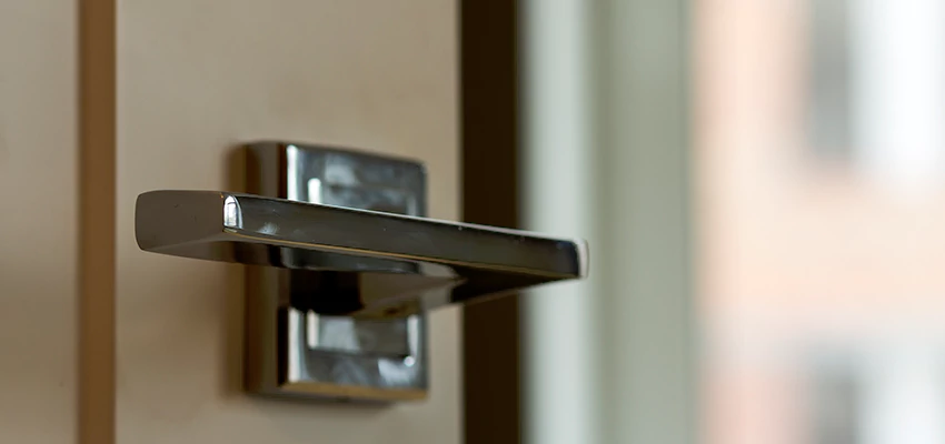 Door Lever Knob Repair in Emeryville, California