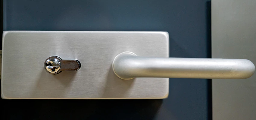 Change Patio Door Locks in Emeryville, California